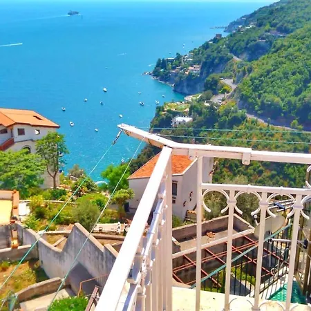 Holiday home Cerasella -vista Mare- Vietri sul Mare